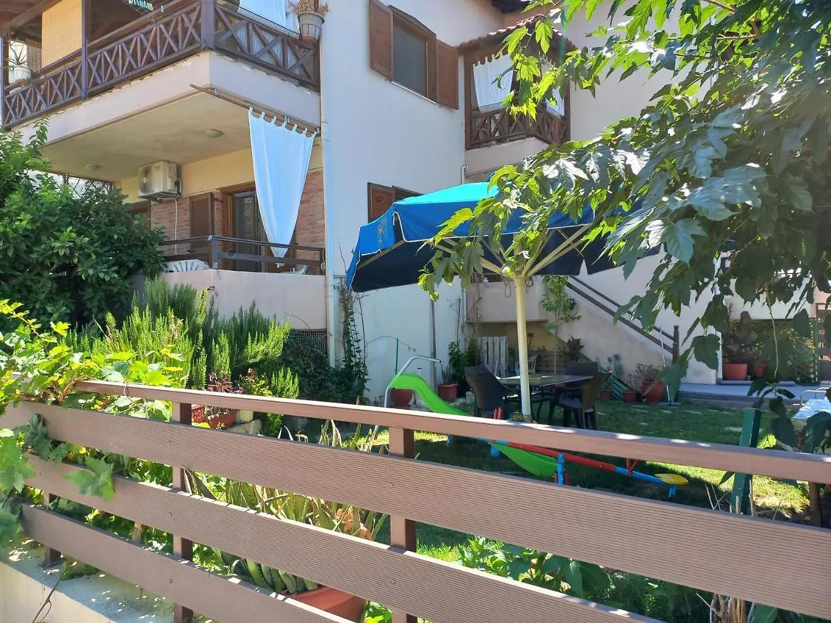 Beach House In Ierissos Apartment